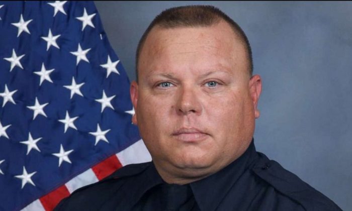 Prayer Vigil Held for Fallen Huntsville Police Officer