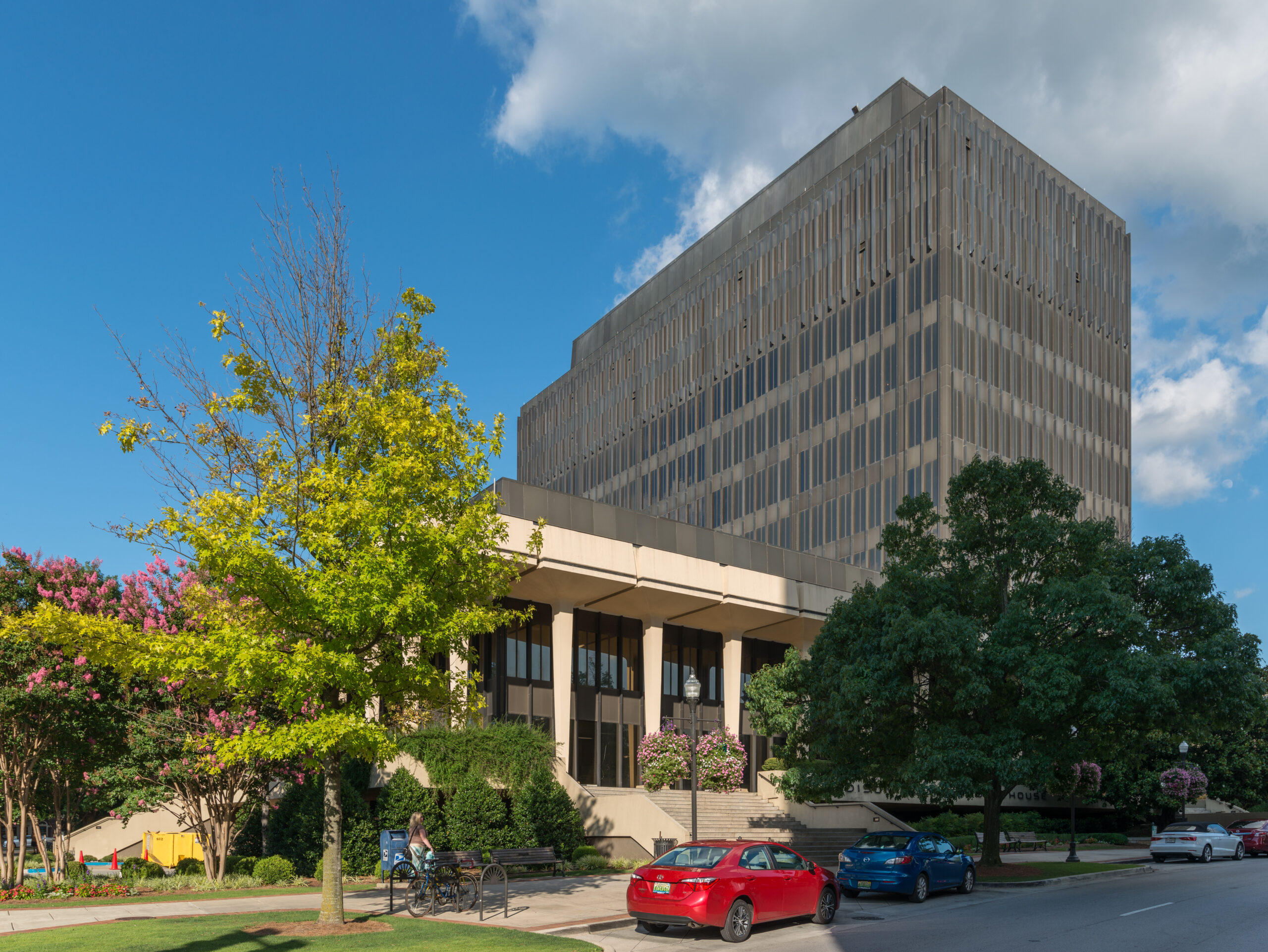 Madison County Courthouse, Huntsville AL, West view